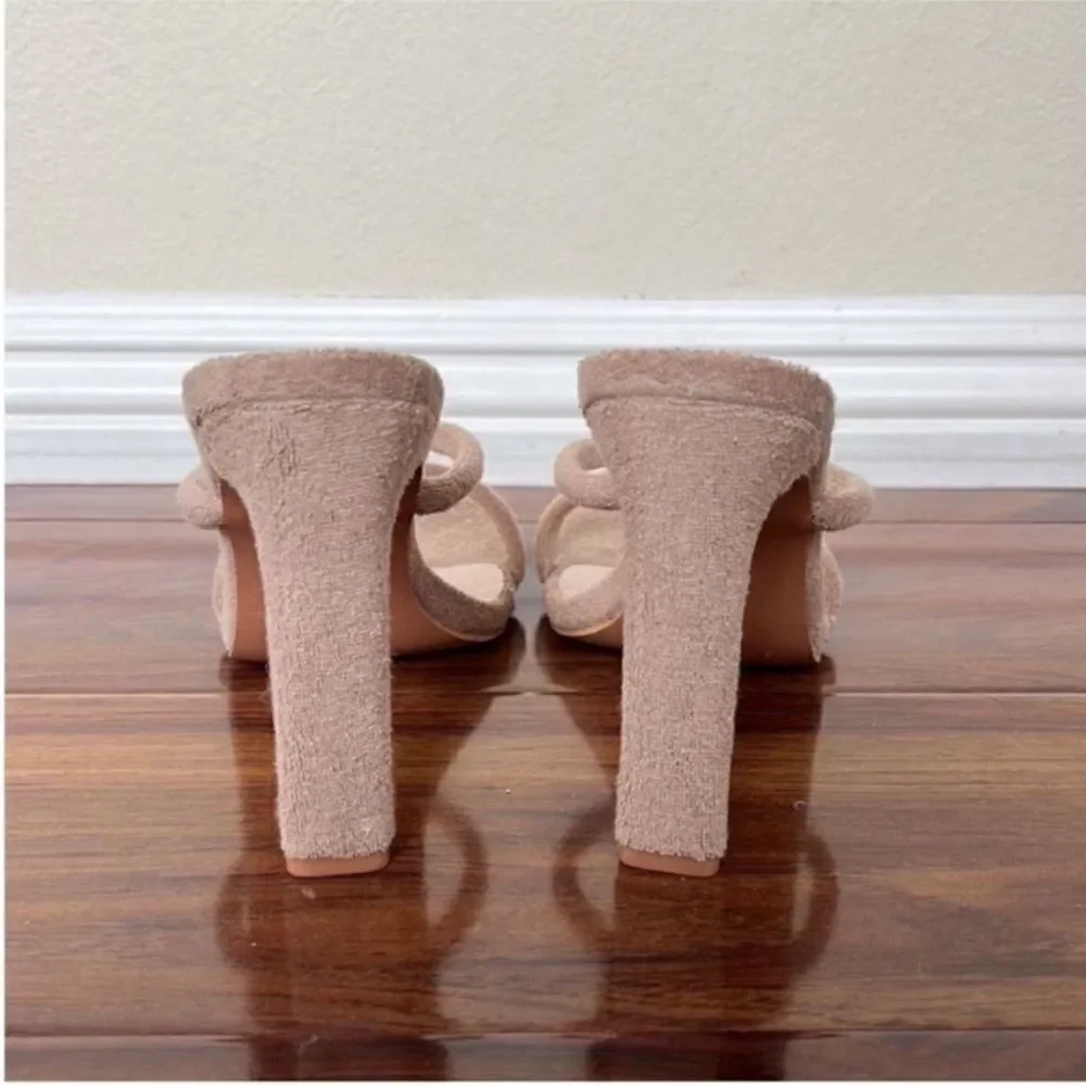 NWOT Pretty Little Thing Slide Square Toe Strappy Heels